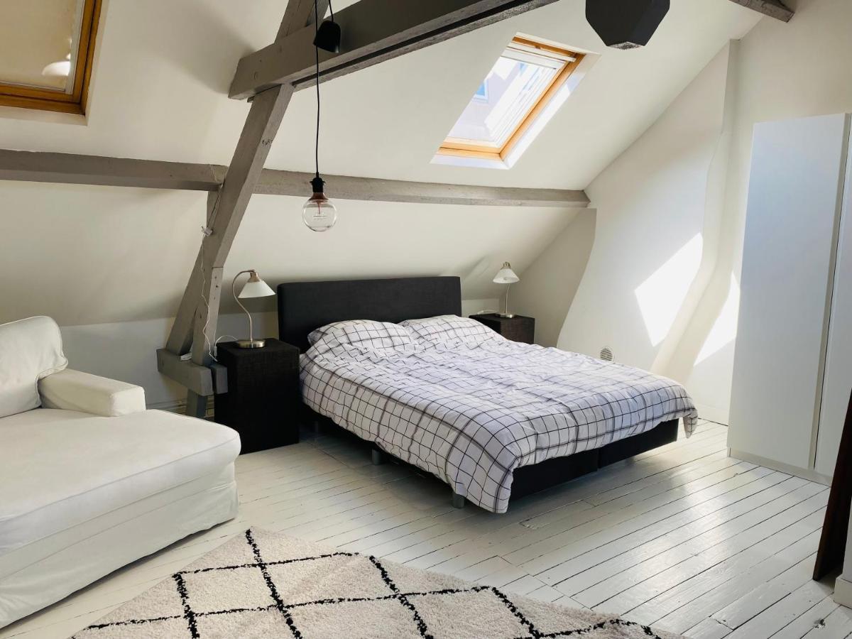 O-Sea House: Herenwoning In Belle Epoque Wijk Te Oostende Exteriör bild